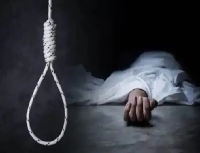 12वीं में अपेक्षा से कम नंबर आने पर छात्रा ने उठाया खौफनाक कदम, 88% अंक से थी परेशान