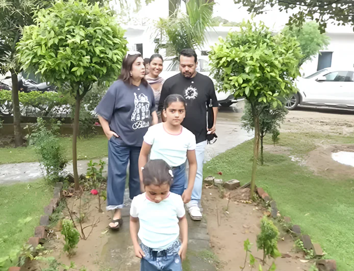 ऐसा क्या था यूट्यूबर के फार्म पर जिसे देखकर फराह खान भी रह गई हेरान!