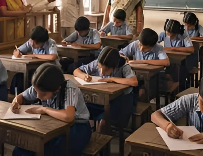 अब पांचवी के बच्चे होंगे फ़ैल! क्या उनकी पढ़ाई रोकी जाएगी? या फिर कुछ और हैं पूरी कहानी!