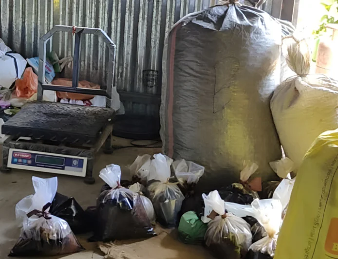 एक दिन… कई जगहों पर एक साथ ताबड़तोड़ एक्शन—क्या इसके पीछे छिपा है किसी बड़े नेटवर्क का राज, और क्या अब सामने आने वाला है पूरा सच?