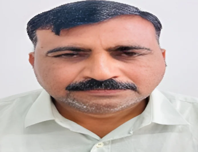 “एग्जाम से पहले ही तय हो गया रिजल्ट… आखिर कौन बेच रहा था 25 लाख में सफलता