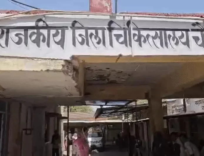 बाड़मेर अस्पताल विवाद: अनुपस्थिति की कार्रवाई पर भड़के लैब असिस्टेंट, नर्सिंग सुपरिटेंडेंट को दी धमकी