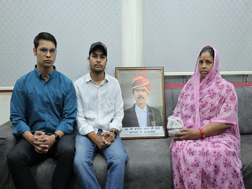 4 साल बाद भी अधूरी है एक बेटे की कसम! आखिर क्यों आज तक नहीं मिला इंसाफ—जानिए पूरी कहानी