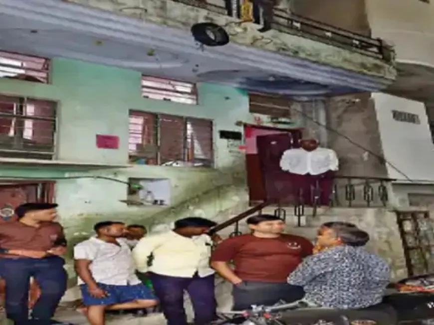 “जयपुर में तेज आंधी बनी जानलेवा: पोल गिरने से बाइक सवार की मौत, बुजुर्ग पर गिरी ग्रेनाइट पट्टी”