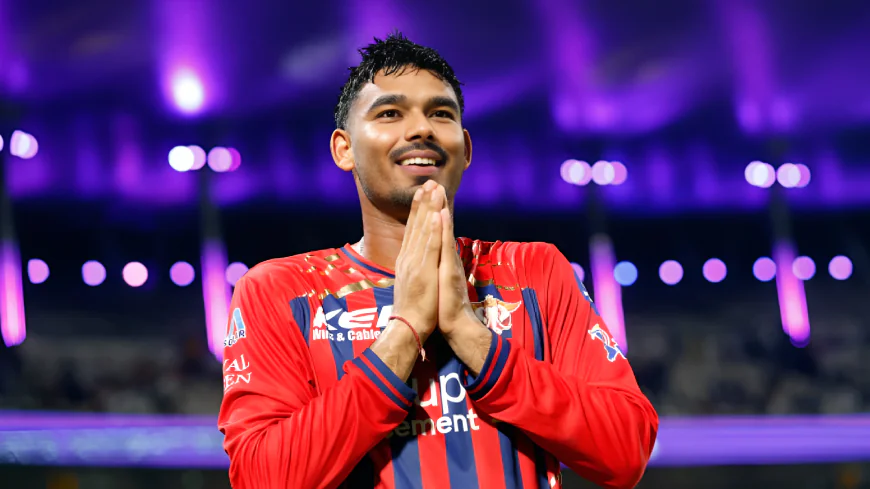 क्या एक 21 साल का युवा खिलाड़ी बड़े मंच पर ऐसा कमाल कर सकता है… कि हार के कगार पर खड़ी टीम अचानक जीत की कहानी लिख दे?