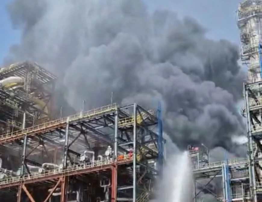 बालोतरा के पचपदरा रिफाइनरी में आग की घटना पर पूर्व मुख्यमंत्री अशोक गहलोत ने जताई चिंता !