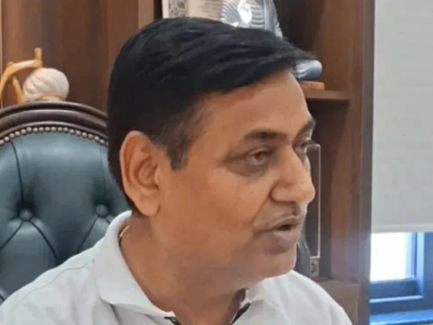 सियासी संग्राम तेज! डोटासरा के बयान से बढ़ी AAP-BJP-कांग्रेस की तकरार...