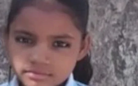 आवारा कुत्तों का कहर: 12 साल की बच्ची को नोच-नोचकर मार डाला, ग्रामीणों ने प्रशासन पर लापरवाही का लगाया आरोप