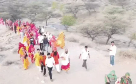 जयश्रीराम के जयघोष से गूंजा बाड़मेर, वीर हनुमान मंदिर से निकली 25KM लंबी नगर परिक्रमा
