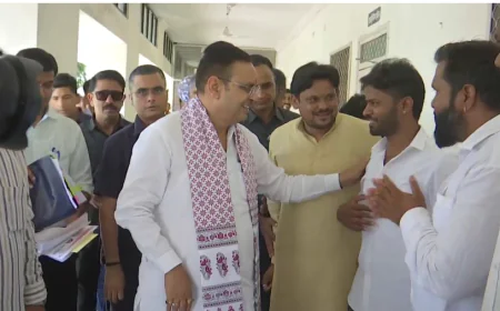 बांसवाड़ा पहुंचे CM भजनलाल शर्मा: कार्यकर्ताओं संग मंथन, अधिकारियों के साथ विकास कार्यों की समीक्षा शुरू