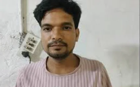 UPSC परीक्षा में फर्जी अभ्यर्थी गिरफ्तार, QR कोड स्कैन होते ही खुला राज और  जेब से मिली अफीम