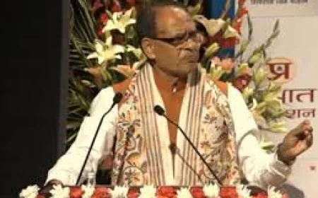 ‘लगा करियर खत्म हो रहा था, तभी फोन आया PM मोदी का ’...  शिवराज सिंह चौहान की किताब ‘अपनापन’ के कई बड़े खुलासे
