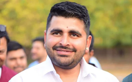 ​बाड़मेर: शिव विधायक रविंद्र सिंह भाटी के PSO तखत सिंह निलंबित, पेट्रोल कांड में लापरवाही पड़ी भारी