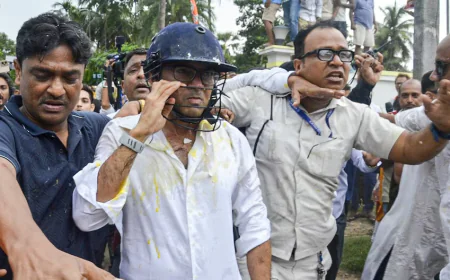 'क्यों हीरो बनने गए थे?' अभिषेक बनर्जी पर हमले के बाद BJP का तीखा हमला
