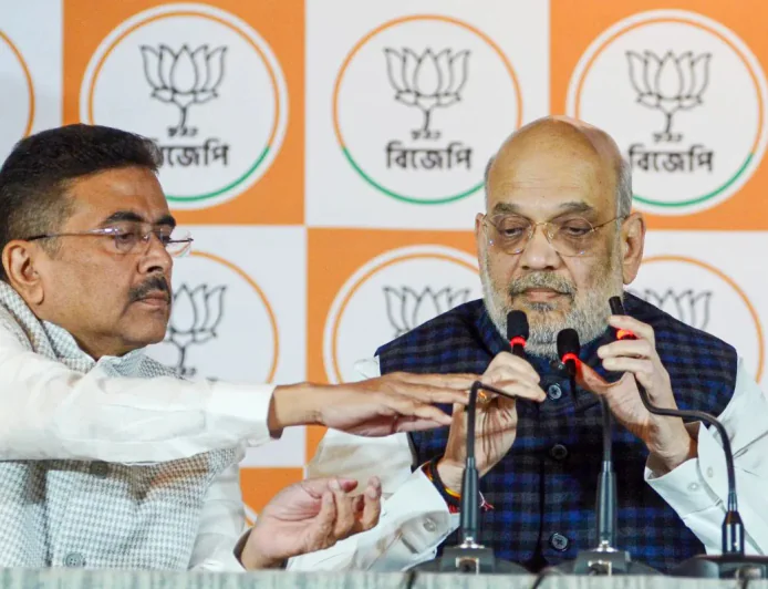 बंगाल का नया CM कौन? कोलकाता पहुंचे अमित शाह, आज BJP की बैठक में क्या होगा बड़ा फैसला?