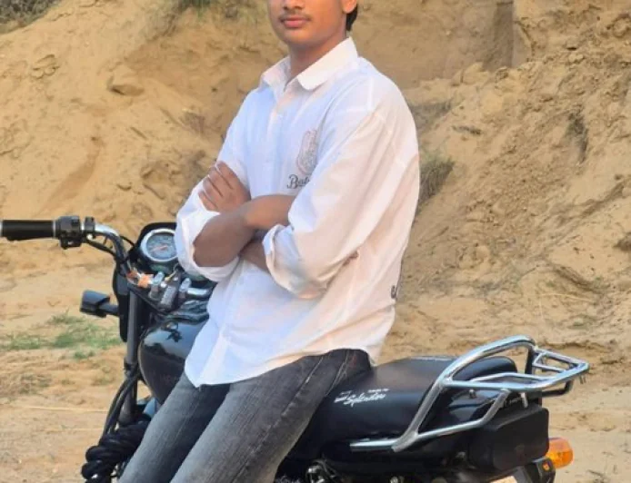 बस किराए को लेकर 16 वर्षीय छात्र से मारपीट, आरोपी गिरफ्तार… लेकिन आखिर क्या था पूरा सच?