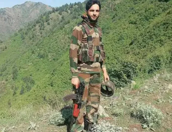 पुलवामा हमले के मास्टरमाइंड हमजा बुरहान की PoK में गोली मारकर हत्या, मुजफ्फराबाद में अज्ञात हमलावरों ने किया हमला