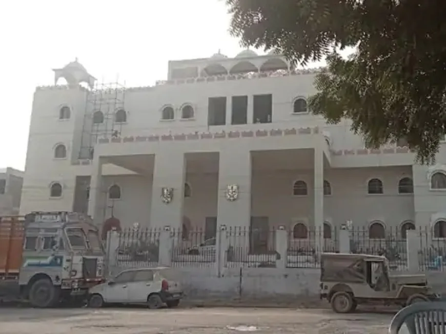 क्या खाटूश्यामजी में कानून कमजोर? Gest house में घुसकर मारपीट-लूट, जाते-जाते पुलिस को लेकर दी धमकी...