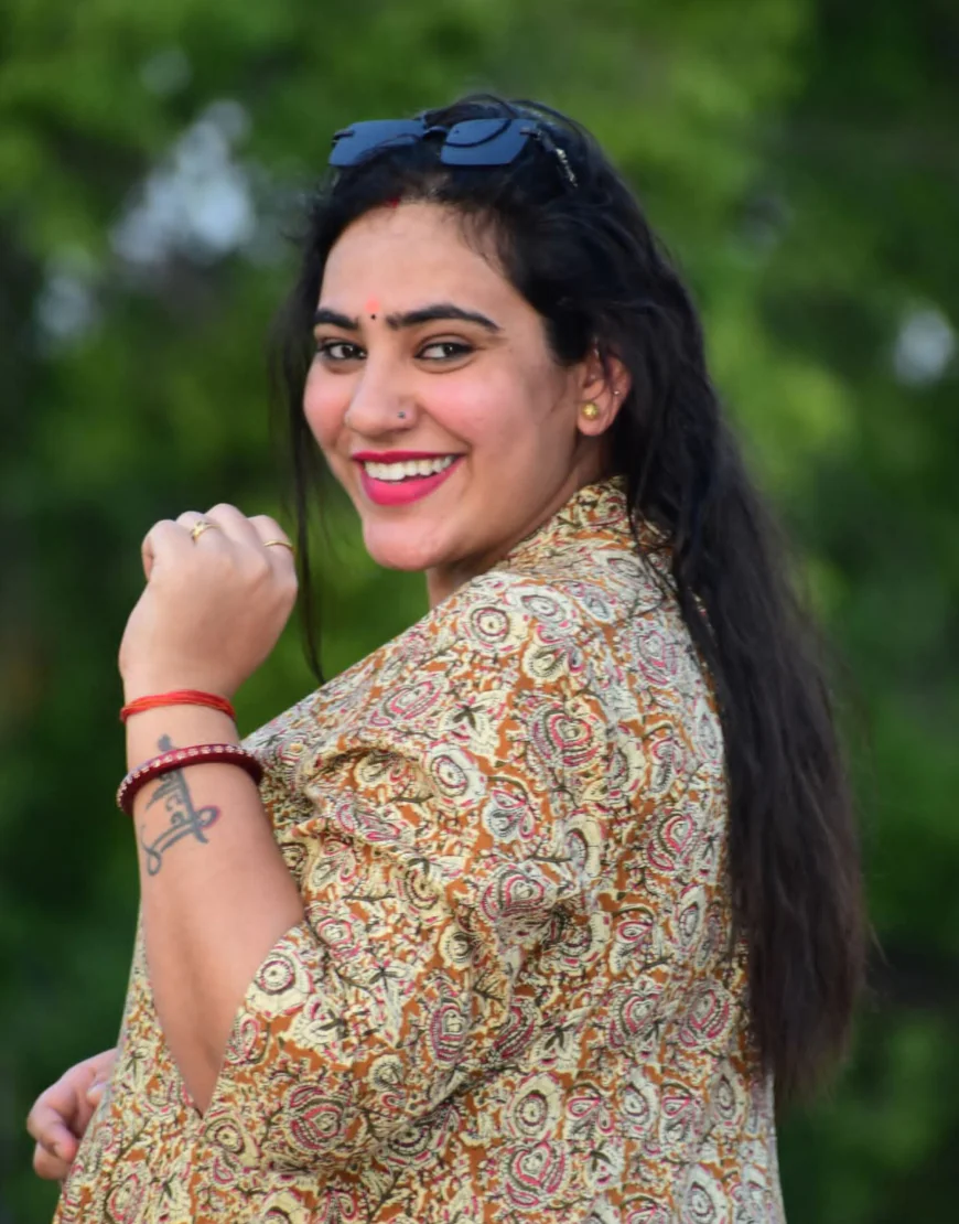 सोशल मीडिया इन्फ्लूएंसर जाह्नवी बेनीवाल का सोशल मीडिया पर तीखा जवाब , बुजुर्ग के अश्लील कमेंट की 'टिट फॉर टैट' रिप्लाई