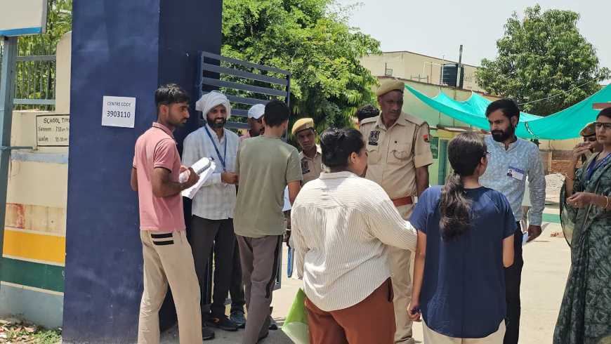 NEET में महिला कैंडिडेट्स के दुपट्टे उतरवाए, कलावा कटवाया! 1:30 बजे गेट बंद, एग्जाम से पहले बेटे को गले लगाकर भावुक हुई मां