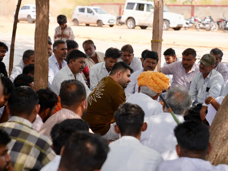 दूसरे दिन भी गिरल माइंस में श्रमिकों का धरना प्रदर्शन जारी शिव विधायक रविंद्र सिंह भाटी की चेतावनी—समाधान नहीं तो बिगड़ेंगे हालात...