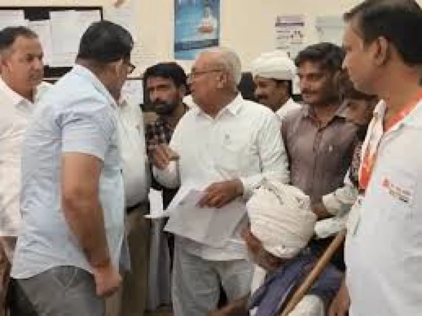 बाड़मेर में इंसानियत की मिसाल! 72 साल के किसान का लाखों का कर्ज ऐसे हुआ माफ, भावुक कर देगा पूरा मामला