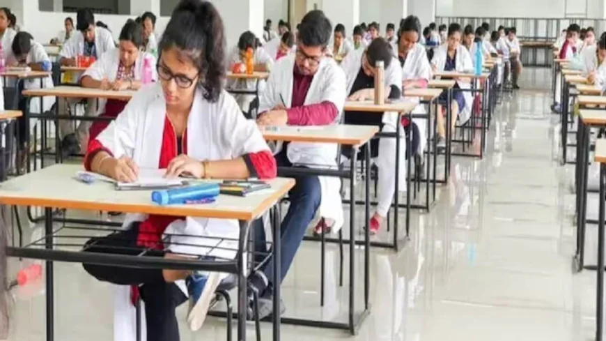 NEET 2026 लीक की आशंका बढ़ी, 720 में से 600 नंबर के सवाल पहले ही छात्रों तक कैसे पहुंचे! जानिए