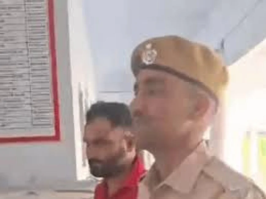 अलवर में 15 लाख का गांजा पकड़ा, यूपी से सप्लाई देने आया अंतरराष्ट्रीय तस्कर गिरफ्तार