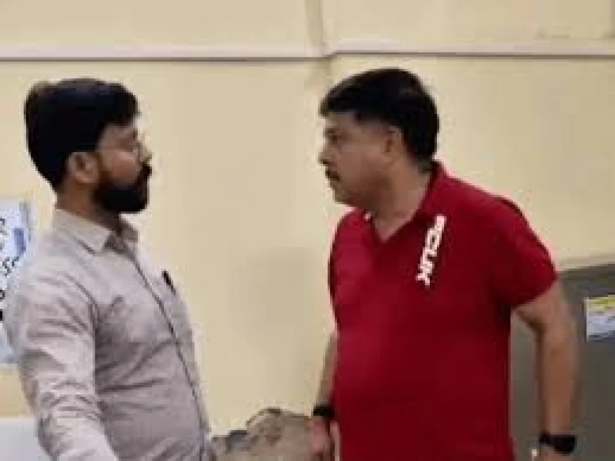 अलवर नगर निगम में ठेकेदार की दबंगई! AAO से गाली-गलौच, धक्का-मुक्की कर सरकारी फाइल ले गया