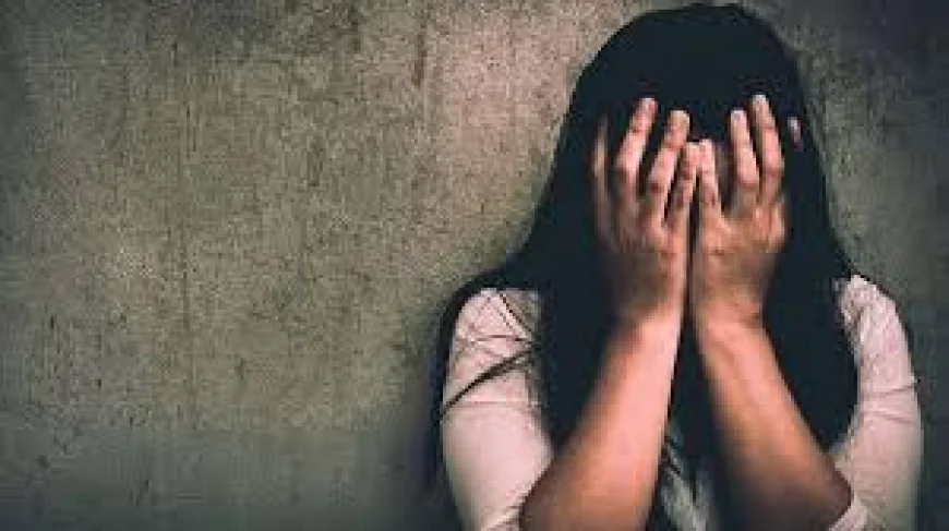 कानपुर में रिश्ते शर्मसार: मौसी ने तांत्रिक से कराया रेप, वीडियो बनाकर भांजी को किया ब्लैकमेल