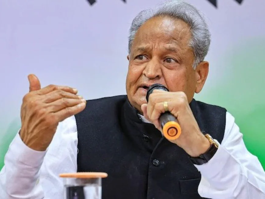 पूर्व CM गहलोत बोले- विधायक को खुद पर पेट्रोल उड़ेलने तक मजबूर होना पड़ा, भाजपा शासन लोकतंत्र पर कलंक