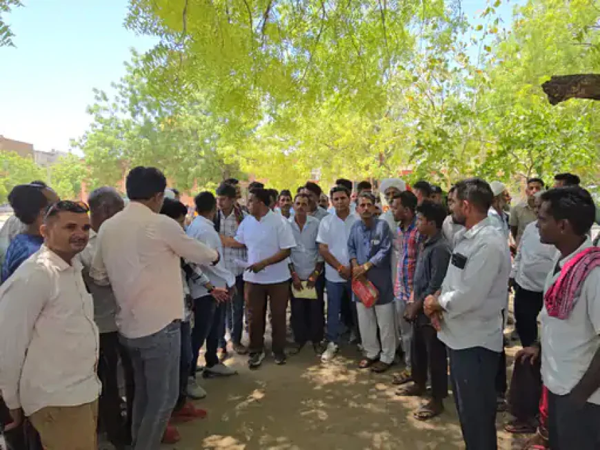 Balotra Water Crisis: पेयजल संकट से परेशान ग्रामीणों का कलेक्ट्रेट पर प्रदर्शन, 14 गांवों में पानी की भारी किल्लत