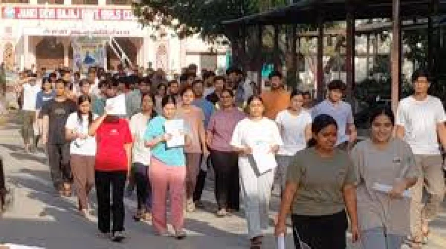 NEET-UG 2026 फीस रिफंड पोर्टल शुरू: 22.79 लाख छात्रों को लौटेंगे ₹319 करोड़, 27 मई तक भरनी होगी बैंक डिटेल