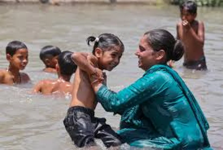 देशभर में बदलेगा मौसम का मिजाज: 15 राज्यों में बारिश-आंधी का अलर्ट, भीषण गर्मी से मिलेगी राहत