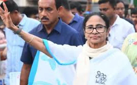 ममता की TMC में बड़ी टूट, 58 विधायकों ने अलग गुट बनाया: ऋतब्रत बनर्जी बने नेता, हाल ही में पार्टी से हुए थे निष्कासित