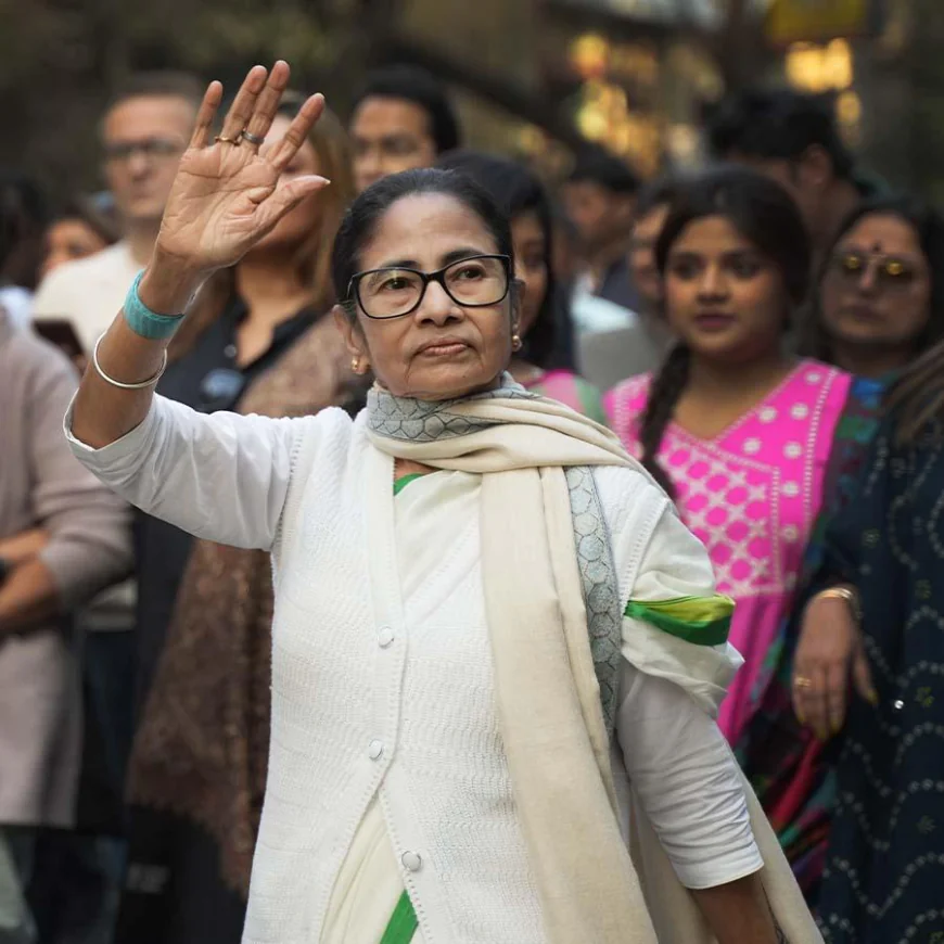 विधायकों की गैरमौजूदगी, नेताओं की नाराजगी और हमलों के बीच क्या राजनीतिक रूप से अकेली पड़ रही हैं ममता बनर्जी?