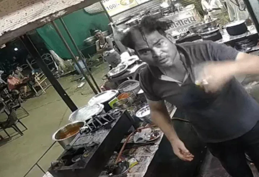 कुर्सी पर बैठने से टोका तो ढाबा कर्मचारी पर हमला, सिर पर आए 22 टांके; CCTV में कैद हुई वारदात