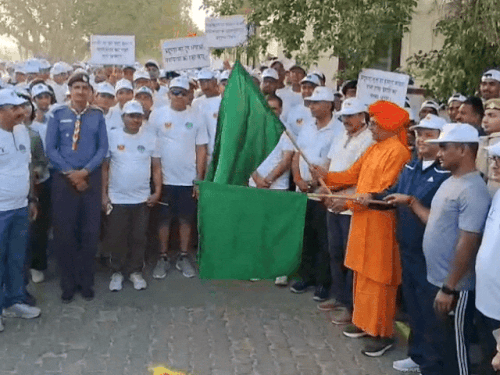 सीकर में पर्यावरण बचाने का संदेश, ‘रन फॉर एनवायरनमेंट’ में प्रशासन और शहरवासियों ने लगाई दौड़