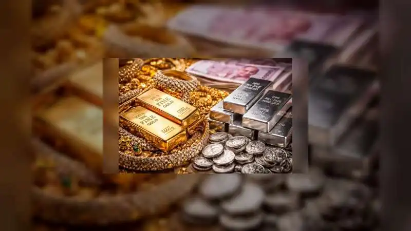 रिकॉर्ड हाई से सीधा जमीन पर गिरे सोने-चांदी के भाव, जानिए अब 10 ग्राम के लिए देने होंगे कितने रुपये?